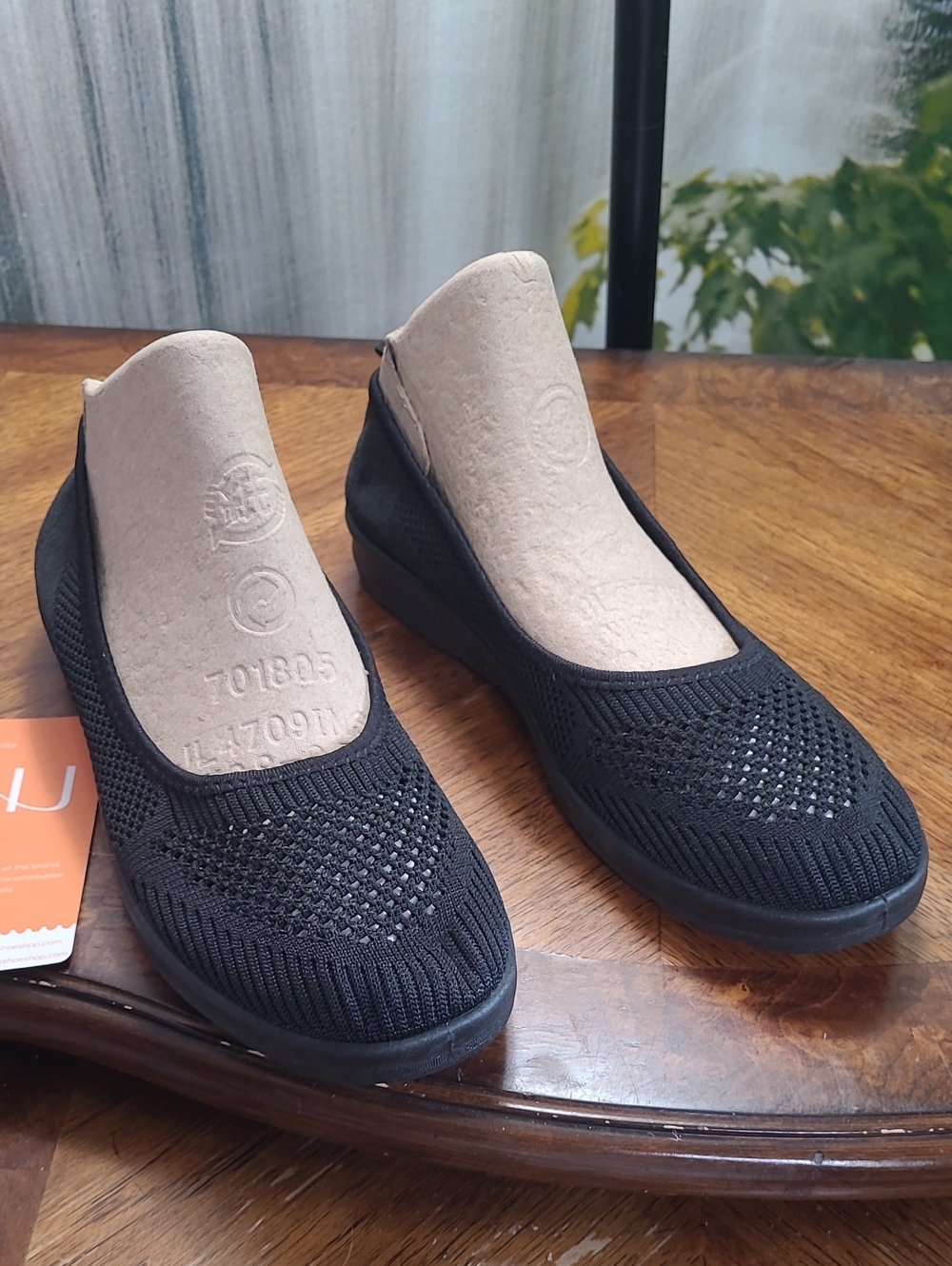 New Musshoe Womens 9 Comfort Knit Slip On Mesh Black Flats